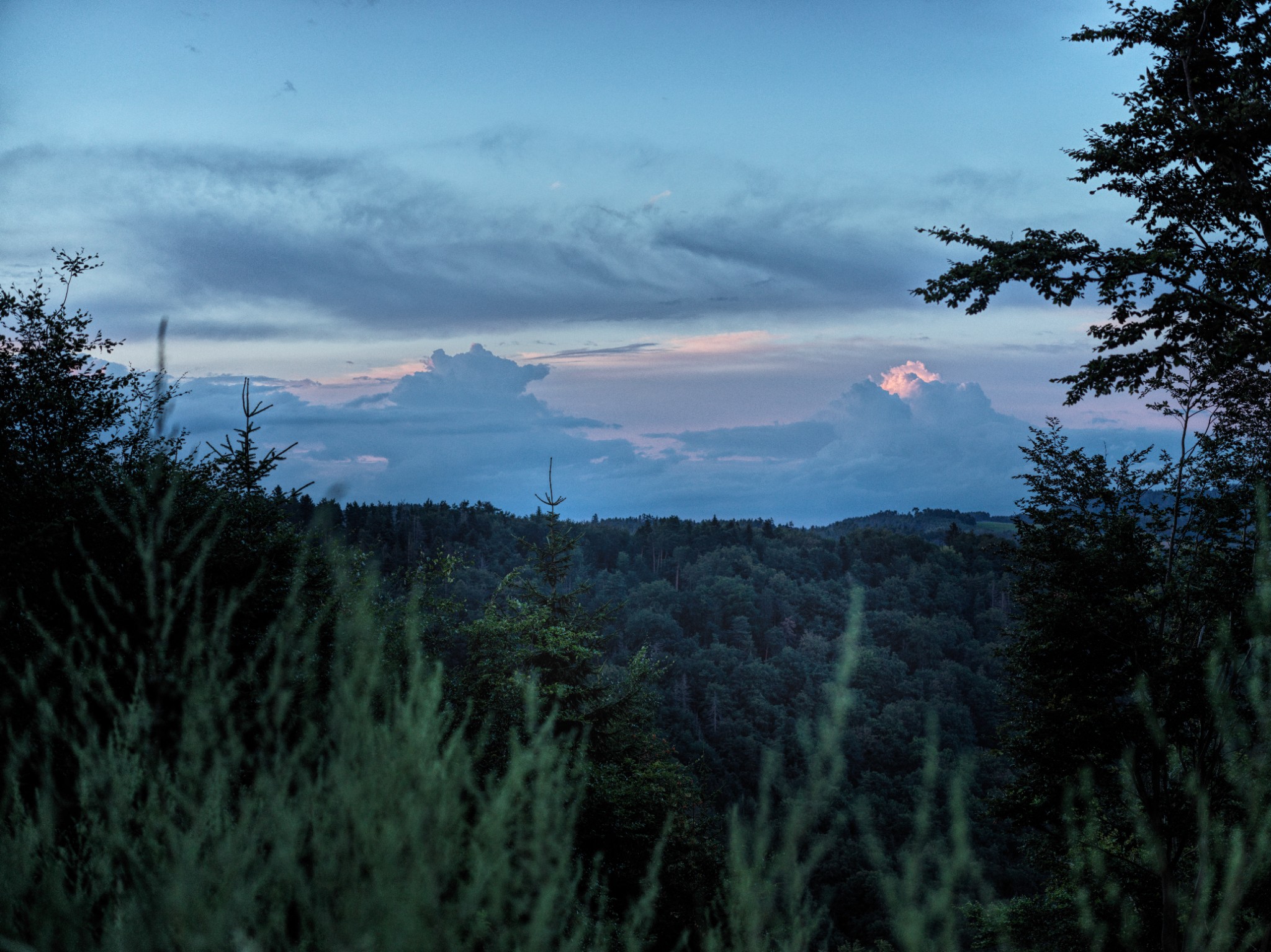 Am Abend aus dem Kuechenfenster am Seiber