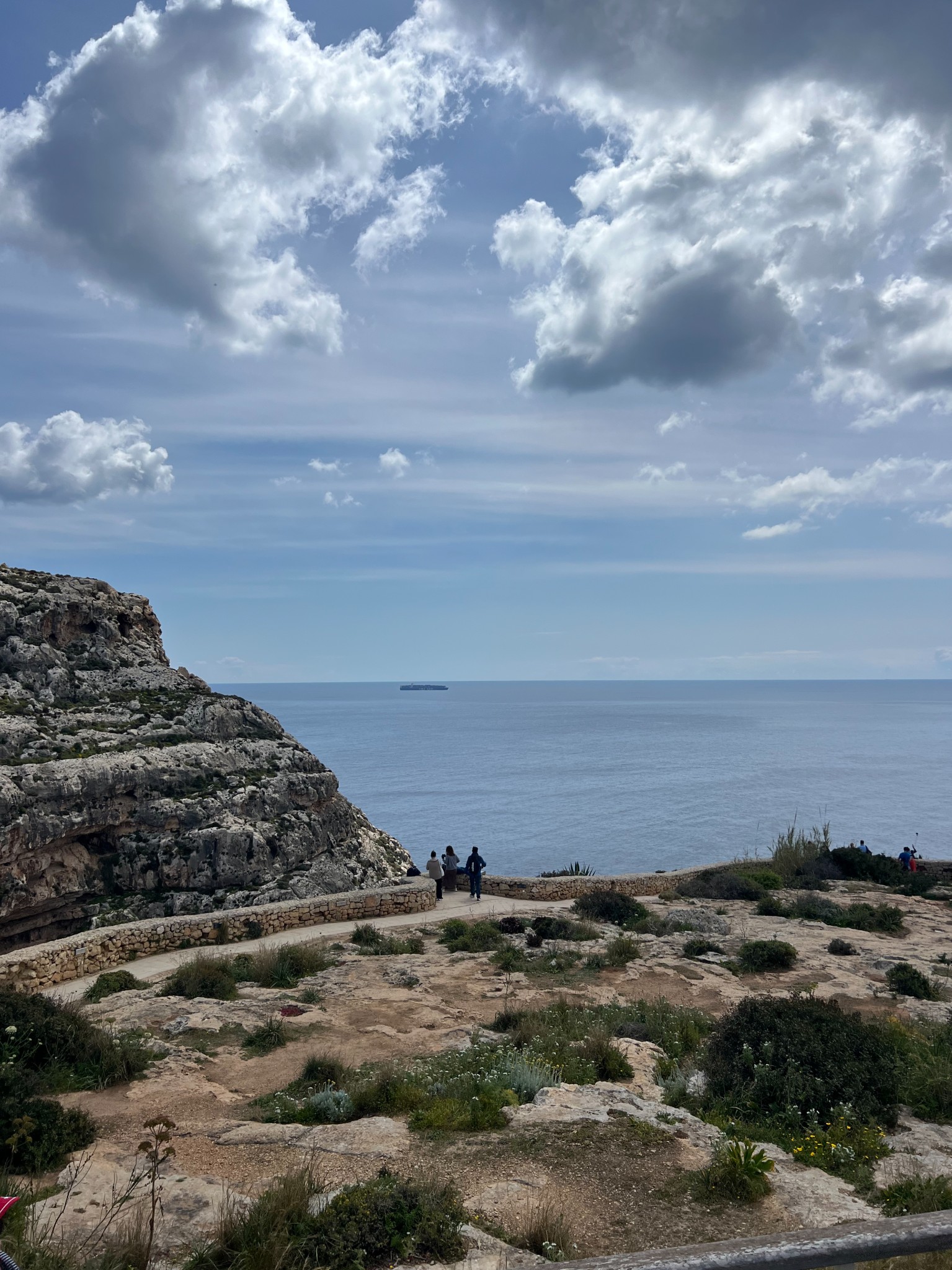 20 sea side on the rocks