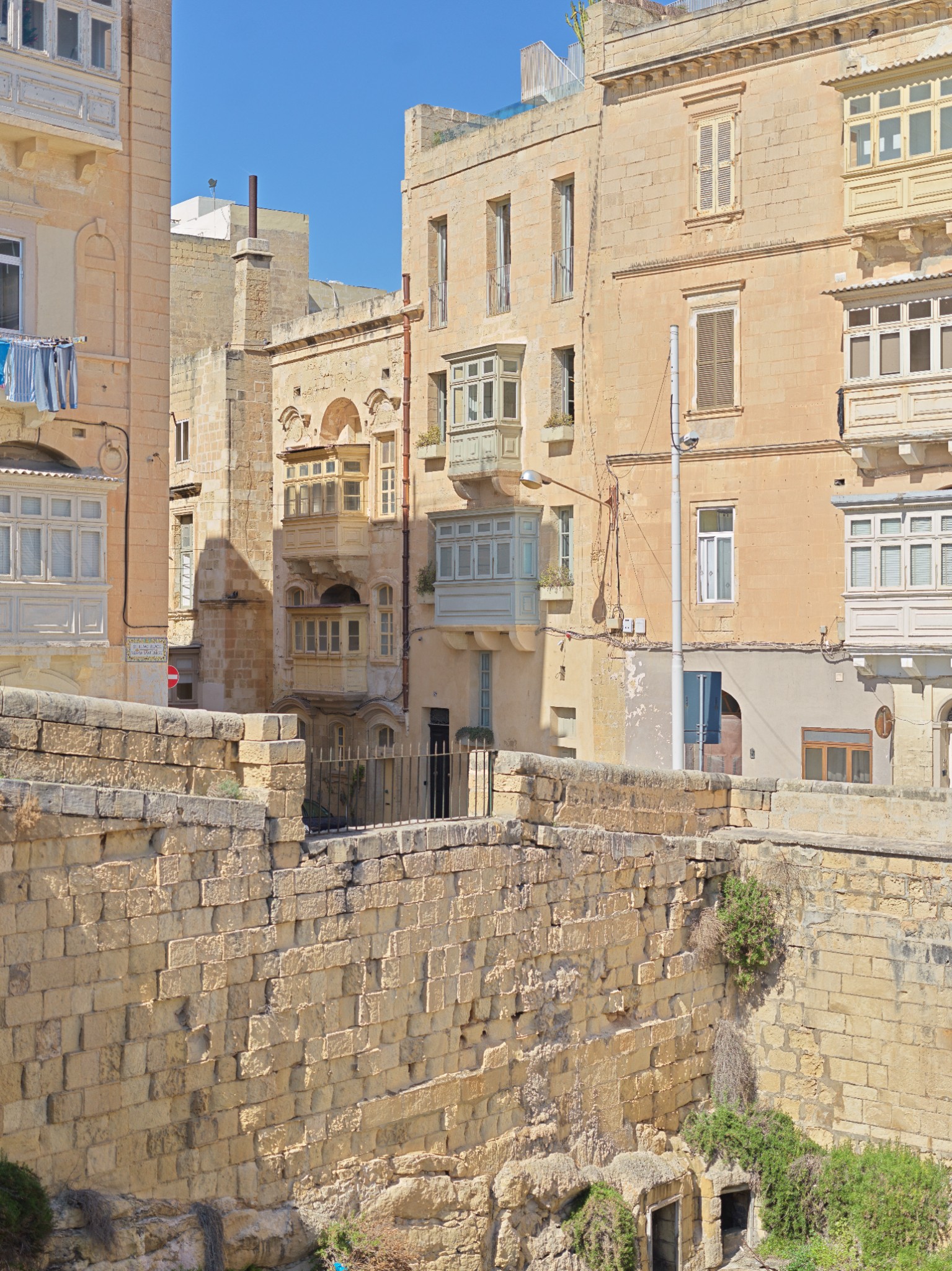 82 valleta residential derelict