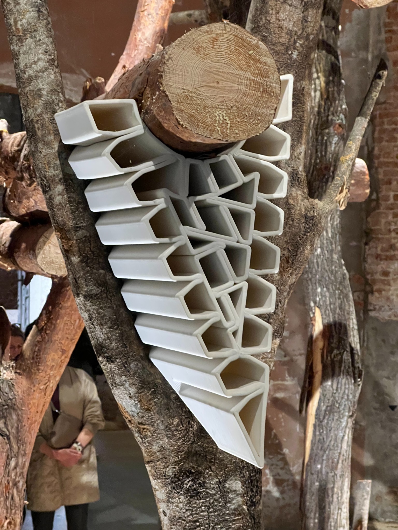 Arsenale exhibit halles only 09