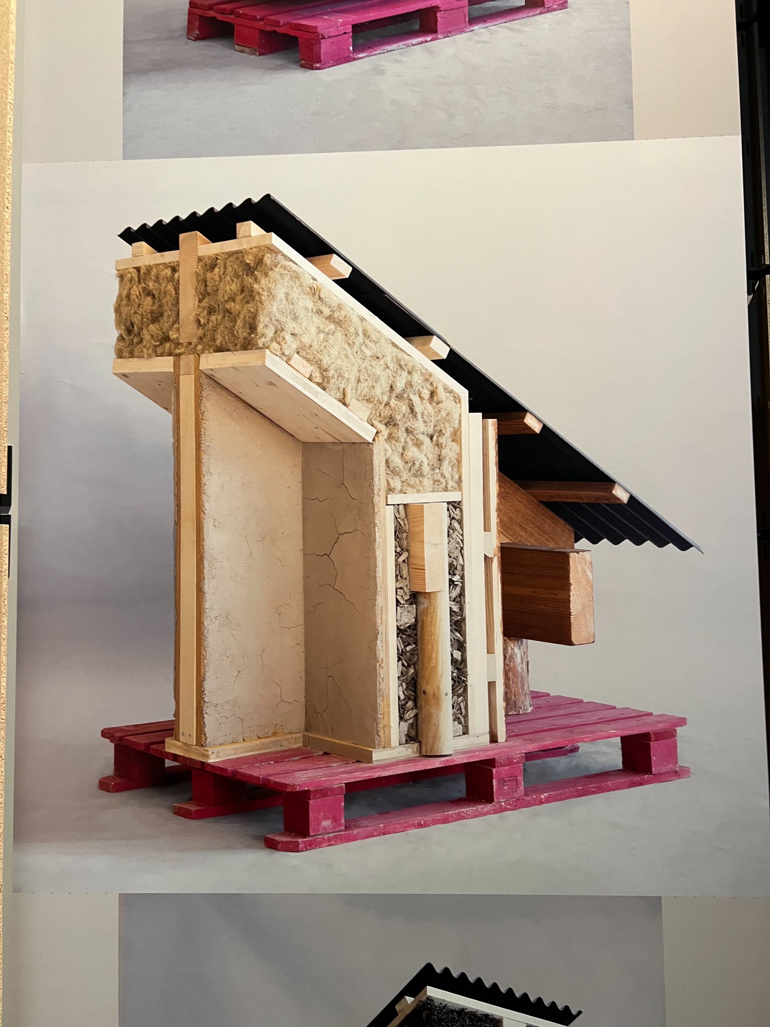 Arsenale exhibit halles only 12