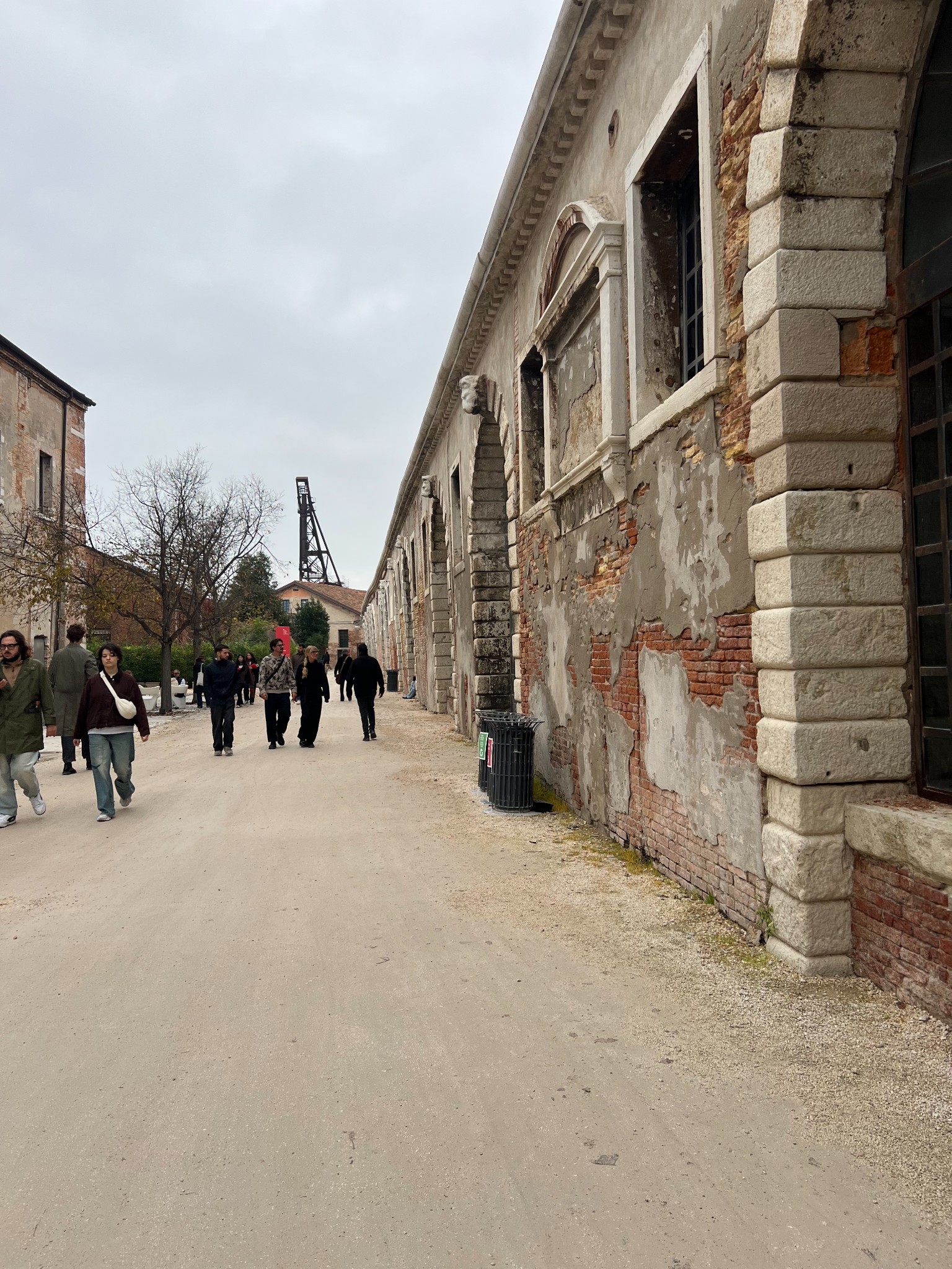 Arsenale exhibit halles only 41