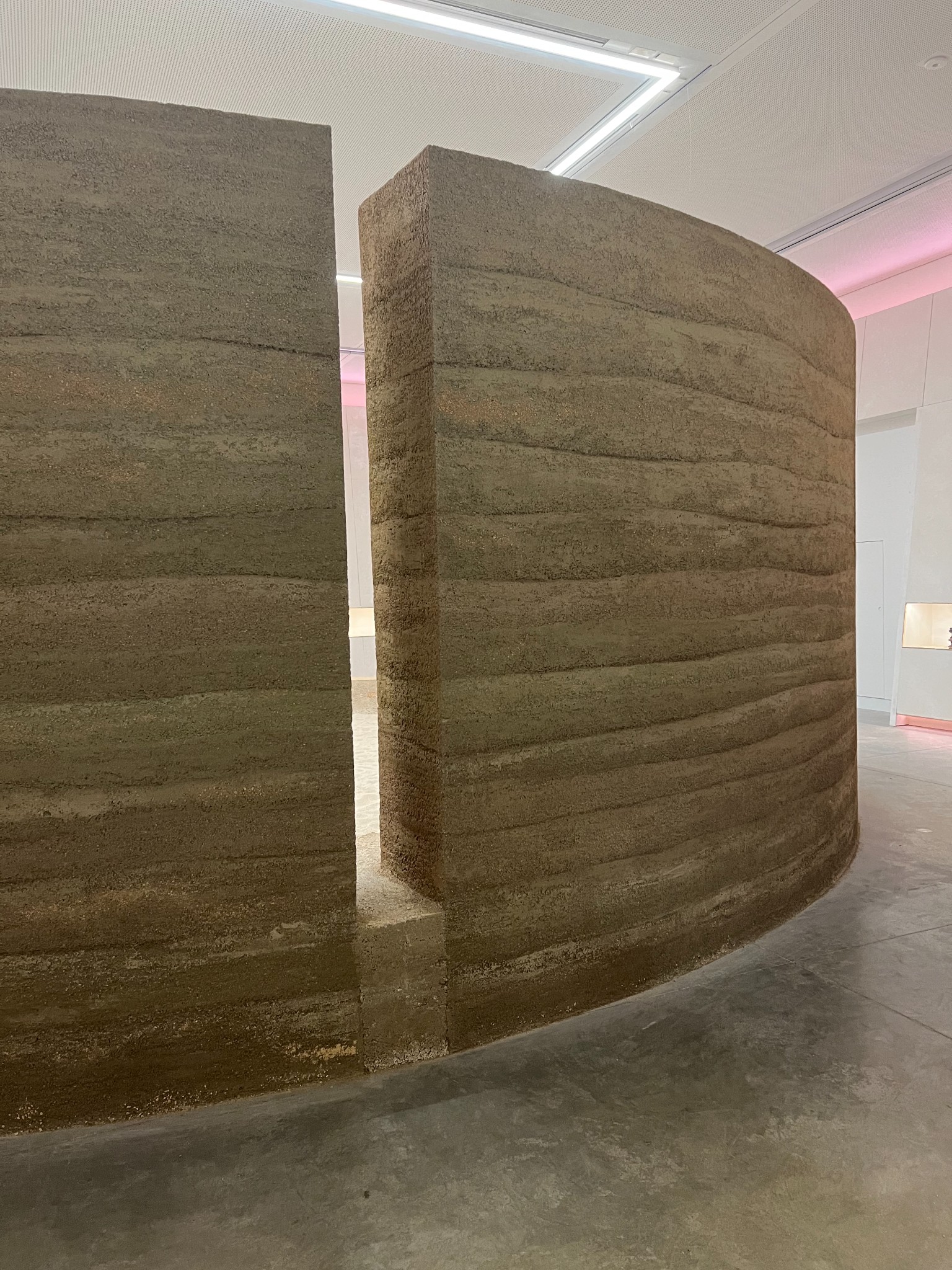 Australia massive clay wall fake